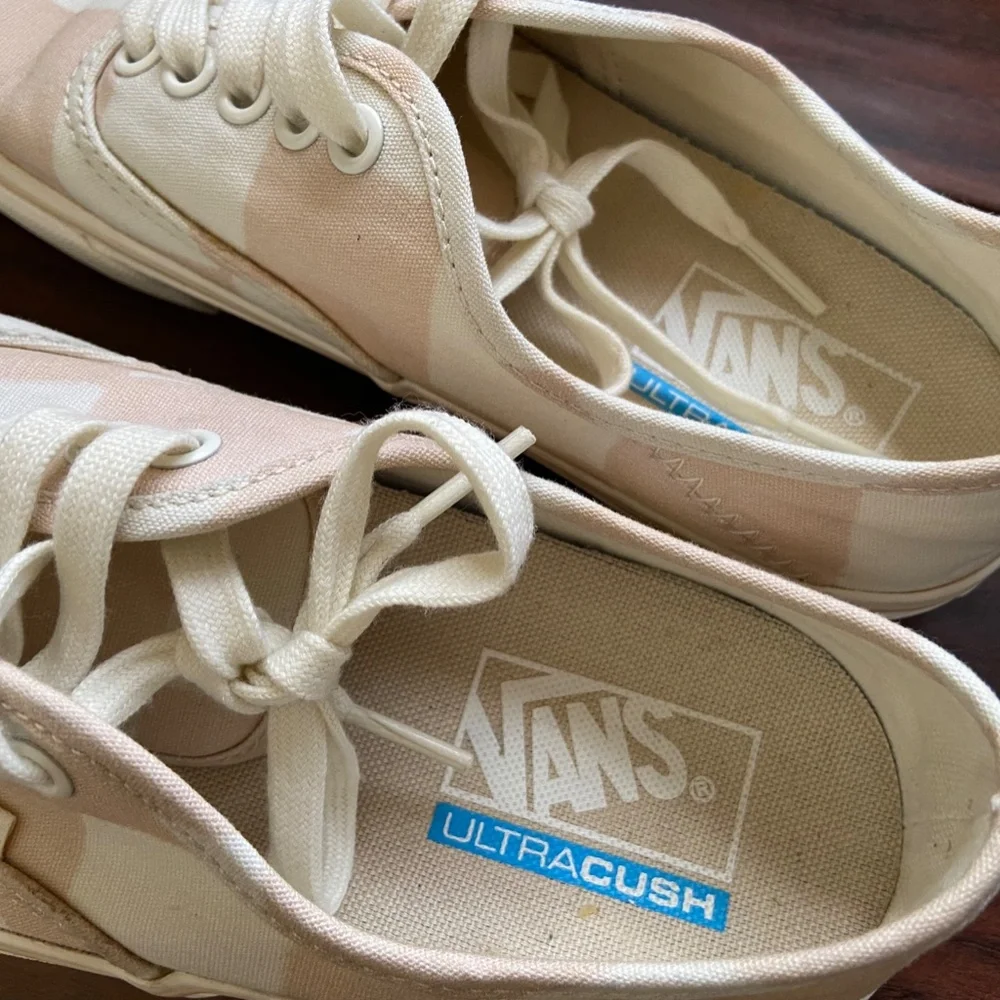 VANS Ultracush Checkered Light Pink And White Sneakers Shoes With Lace W 8 M 6.5